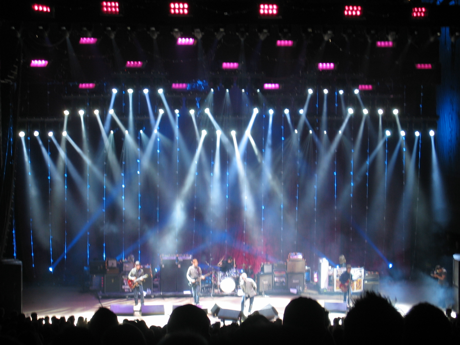Oasis en concierto, Shoreline Amphitheatre, 2005