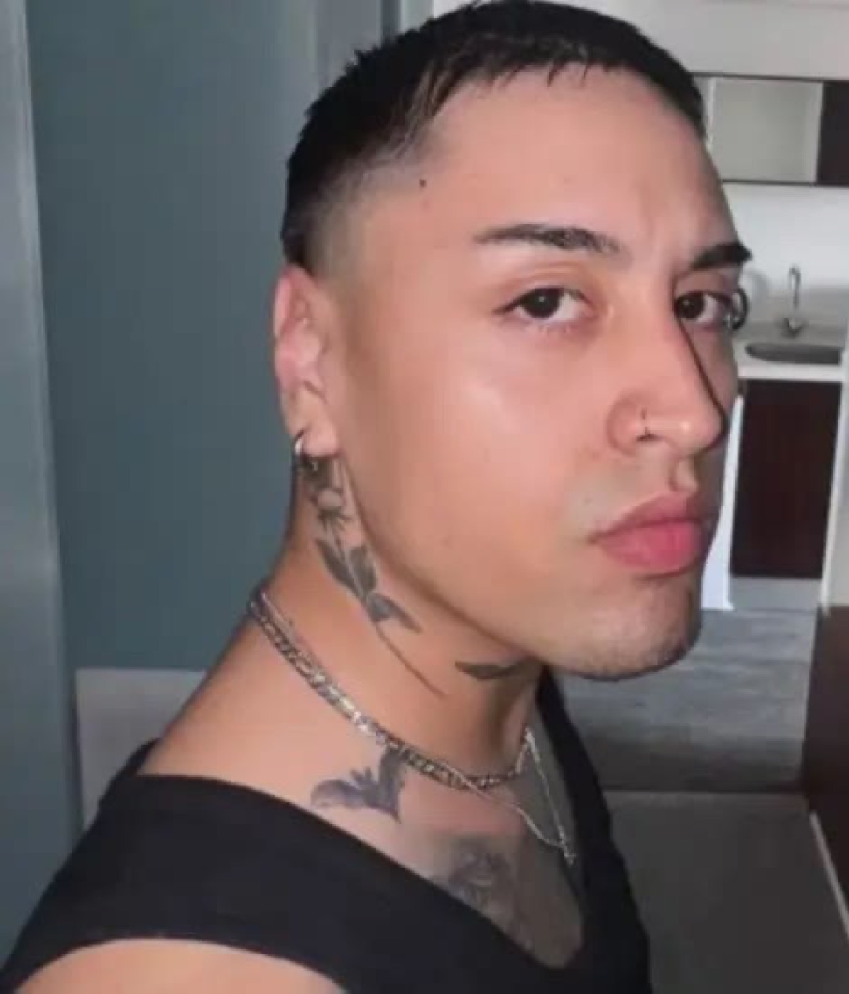 Tiago PZK, primer plano